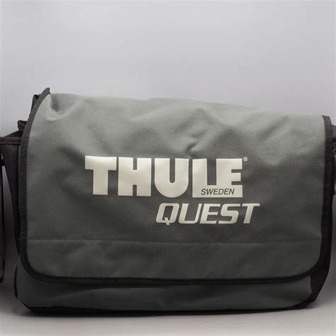 thule sweden carry bags uk